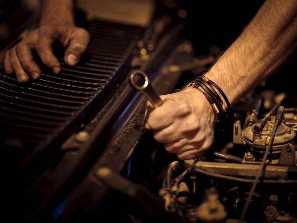 Mechanic