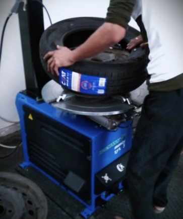 Tire Changer